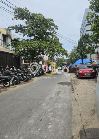 Rumah Elit Akses Strategis di Semarang Unfurnished Rumah Elit Akses Strategis di Semarang Unfurnished
