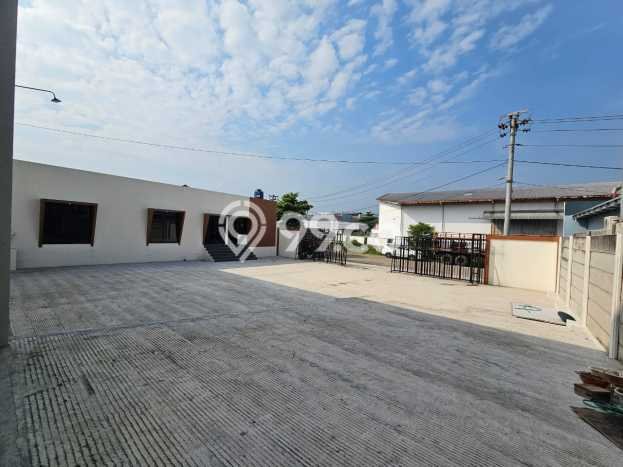 Gudang Bagus LT 2514m2 LB 2160m2 Dijual di Ngaliyan Semarang Gudang Bagus LT 2514m2 LB 2160m2 Dijual di Ngaliyan Semarang