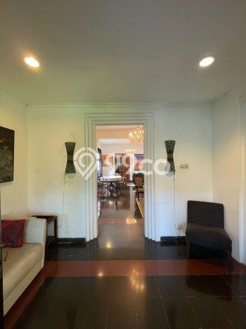 Best Deal Hunian Mewah Ideal dan Luas di Menteng, Jakarta Pusat Best Deal Hunian Mewah Ideal dan Luas di Menteng, Jakarta Pusat