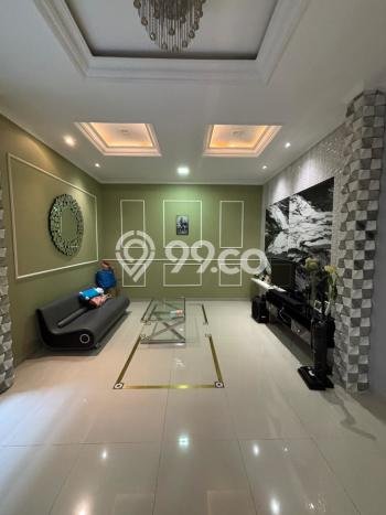 Dijual Rumah Mewah Elegan Dengan View Eksklusif di Gading Serpong, Tangerang Dijual Rumah Mewah Elegan Dengan View Eksklusif di Gading Serpong, Tangerang