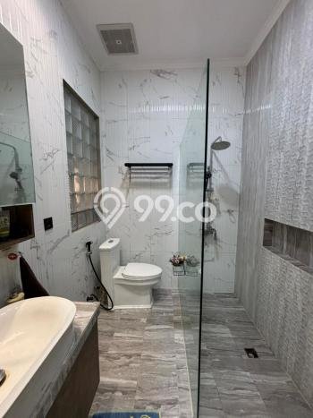 Dijual Rumah Mewah Elegan Dengan View Eksklusif di Gading Serpong, Tangerang Dijual Rumah Mewah Elegan Dengan View Eksklusif di Gading Serpong, Tangerang