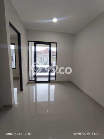 Rumah Modern 4 Kamar LT 90m2 di Cibubur Rumah Modern 4 Kamar LT 90m2 di Cibubur