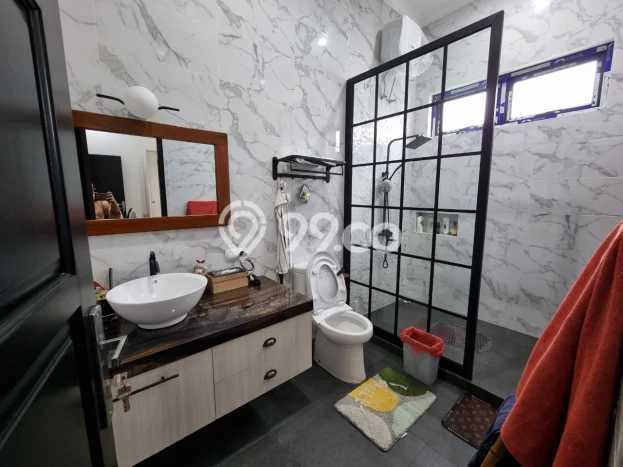 Hot Offer Hunian Mewah Ideal dan Luas di Sawangan, Depok Hot Offer Hunian Mewah Ideal dan Luas di Sawangan, Depok