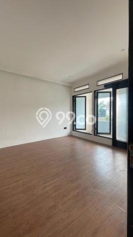 For Sale Rumah 3 Kamar Lokasi Strategis Bagus dan Strategis di Cinere For Sale Rumah 3 Kamar Lokasi Strategis Bagus dan Strategis di Cinere