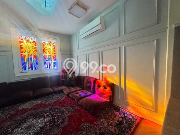 Dijual Rumah Premium dengan Fasilitas Sekitar Lengkap di Cilandak, Jakarta Selatan Dijual Rumah Premium dengan Fasilitas Sekitar Lengkap di Cilandak, Jakarta Selatan