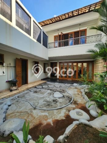For Sale Rumah Mewah Exclusive di Menteng, Jakarta Pusat For Sale Rumah Mewah Exclusive di Menteng, Jakarta Pusat