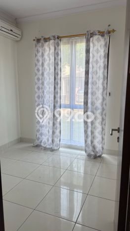 Rumah Strategis Minimalis Lb 73m2 di BSD, Tangerang Selatan Rumah Strategis Minimalis Lb 73m2 di BSD, Tangerang Selatan