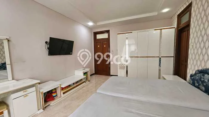 Hot Offer Hunian Premium Ideal dan Luas di Dukuh Pakis, Surabaya Hot Offer Hunian Premium Ideal dan Luas di Dukuh Pakis, Surabaya