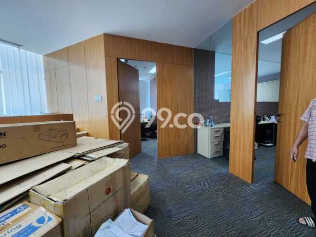 FOR RENT! Kantor di Central Park Cocok untuk Bisnis 376m2 FOR RENT! Kantor di Central Park Cocok untuk Bisnis 376m2