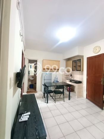 Apartemen Disewa Murah 2 KT / 1 KM di Grogol Petamburan, Jakarta Barat Apartemen Disewa Murah 2 KT / 1 KM di Grogol Petamburan, Jakarta Barat