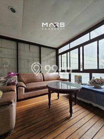 Rumah Elit Modern Tanpa Renovasi di Cipete Jakarta Selatan Rumah Elit Modern Tanpa Renovasi di Cipete Jakarta Selatan