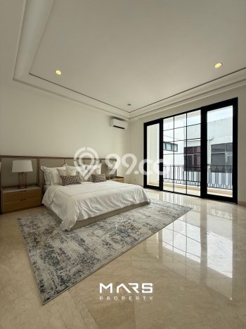 Siap Huni Rumah Mewah 4 Kamar di Kebayoran Baru Dekat ke Mana Pun Siap Huni Rumah Mewah 4 Kamar di Kebayoran Baru Dekat ke Mana Pun