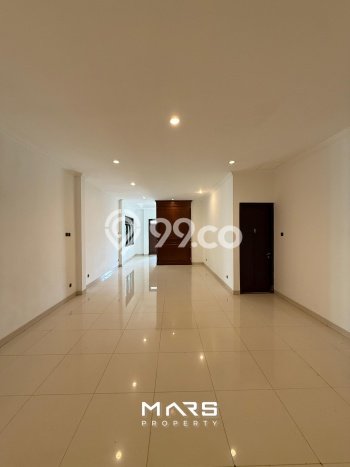 Hot Offer Hunian Mewah Ideal dan Luas di Menteng, Jakarta Pusat Hot Offer Hunian Mewah Ideal dan Luas di Menteng, Jakarta Pusat