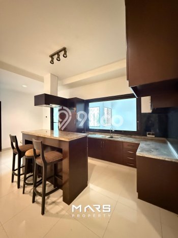 Hot Offer Hunian Mewah Ideal dan Luas di Menteng, Jakarta Pusat Hot Offer Hunian Mewah Ideal dan Luas di Menteng, Jakarta Pusat