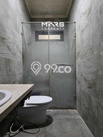 Rumah Elit Modern Tanpa Renovasi di Cipete Jakarta Selatan Rumah Elit Modern Tanpa Renovasi di Cipete Jakarta Selatan