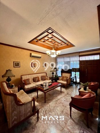Dijual Rumah Premium dengan Fasilitas Sekitar Komplit di Kebayoran Baru, Jakarta Selatan Dijual Rumah Premium dengan Fasilitas Sekitar Komplit di Kebayoran Baru, Jakarta Selatan