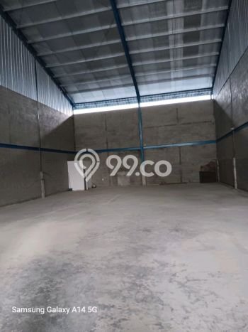 Area Strategis! Disewakan Gudang Lokasi Sungai Raya, Kubu Raya Cocok untuk Bisnis Area Strategis! Disewakan Gudang Lokasi Sungai Raya, Kubu Raya Cocok untuk Bisnis