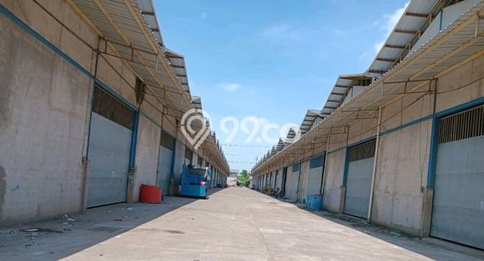 Gudang bagus disewakan di Sungai Ambawang Kubu Raya dengan LB 120m2 harga sewa terbaik Gudang bagus disewakan di Sungai Ambawang Kubu Raya dengan LB 120m2 harga sewa terbaik