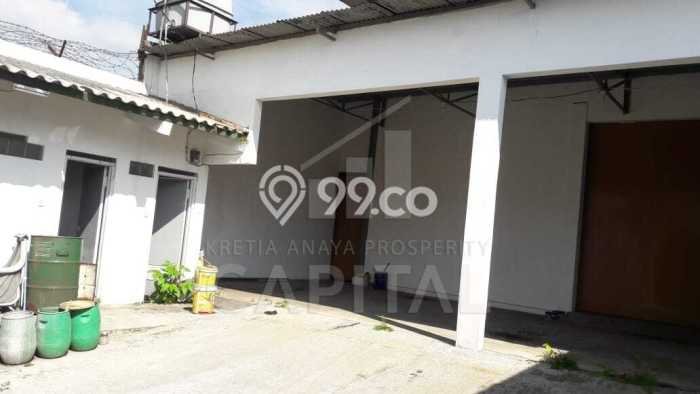 Unit Gudang Disewakan di Pasir Kaliki di Area Ramai & Strategis Unit Gudang Disewakan di Pasir Kaliki di Area Ramai & Strategis