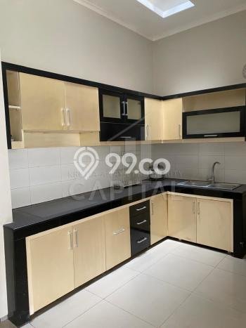 Rumah Modern 3 KT di Taman Kopo Indah Bandung Semi Furnished Rumah Modern 3 KT di Taman Kopo Indah Bandung Semi Furnished