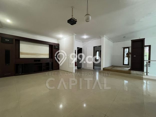 Rumah Eksklusif Siap Huni LT 334m2 di Batununggal, Bandung Rumah Eksklusif Siap Huni LT 334m2 di Batununggal, Bandung