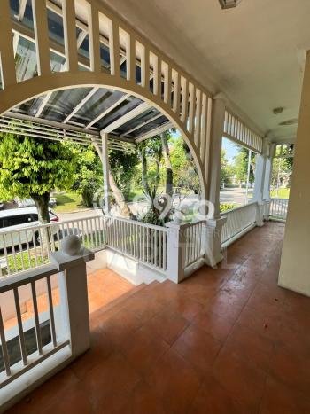 Disewakan Rumah Harga Terjangkau di Kota Baru Parahyangan Bandung dengan 5 Kamar Tidur Disewakan Rumah Harga Terjangkau di Kota Baru Parahyangan Bandung dengan 5 Kamar Tidur