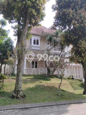 Disewakan Rumah Harga Terjangkau di Kota Baru Parahyangan Bandung dengan 5 Kamar Tidur Disewakan Rumah Harga Terjangkau di Kota Baru Parahyangan Bandung dengan 5 Kamar Tidur