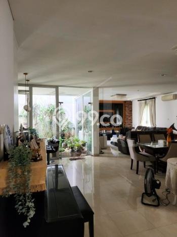 Dijual Rumah Mewah Megah Dengan View Eksklusif di Cibubur, Jakarta Timur Dijual Rumah Mewah Megah Dengan View Eksklusif di Cibubur, Jakarta Timur