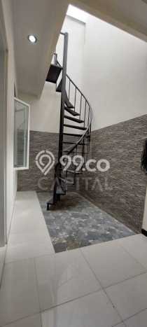 Jual Rumah Eksklusif 3 KT di Taman Kopo Indah, Bandung Jual Rumah Eksklusif 3 KT di Taman Kopo Indah, Bandung