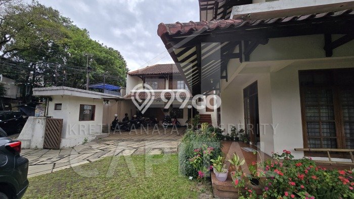 Rumah Luxury Modern Tanpa Renovasi di Cigadung Bandung Rumah Luxury Modern Tanpa Renovasi di Cigadung Bandung
