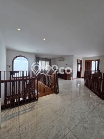 For Sale! Premium House LT 603m2 Desain Elegan di Pondok Indah For Sale! Premium House LT 603m2 Desain Elegan di Pondok Indah