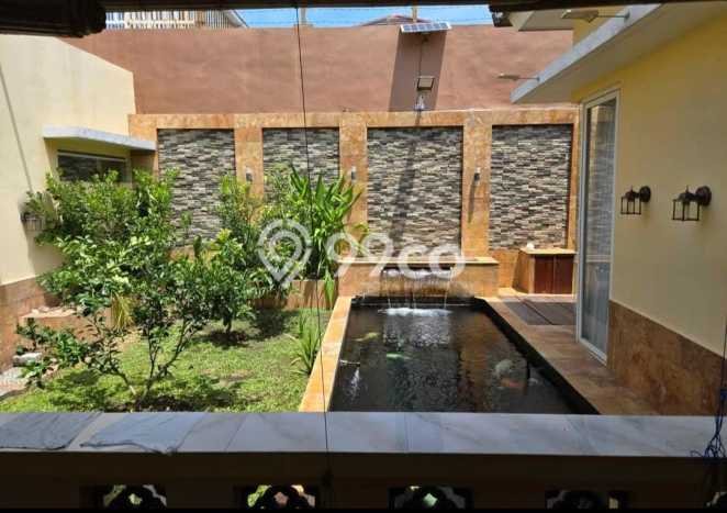 Disewakan! Rumah 4 Kamar Tidur &
4 Kamar Mandi di Graha Padma, Semarang Disewakan! Rumah 4 Kamar Tidur &
4 Kamar Mandi di Graha Padma, Semarang