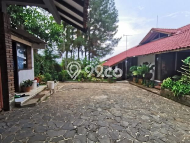 Hot Offer Hunian Mewah Ideal dan Luas di Banyumanik, Semarang Hot Offer Hunian Mewah Ideal dan Luas di Banyumanik, Semarang