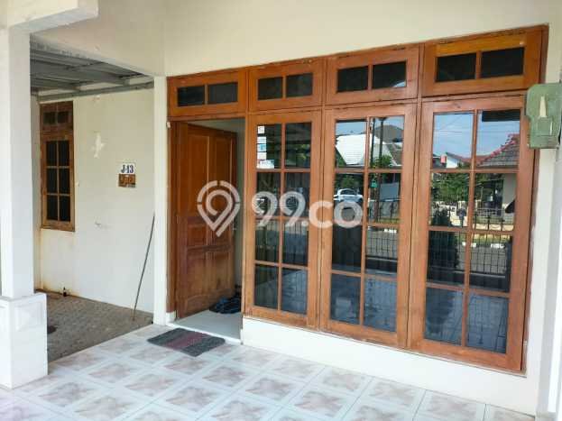 Rumah Minimalis 4 Kamar LT 210m2 di Srondol Rumah Minimalis 4 Kamar LT 210m2 di Srondol