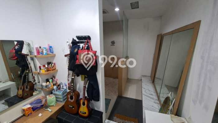 Rumah Minimalis 4 KT di Tanah Mas Semarang Semi Furnished Rumah Minimalis 4 KT di Tanah Mas Semarang Semi Furnished