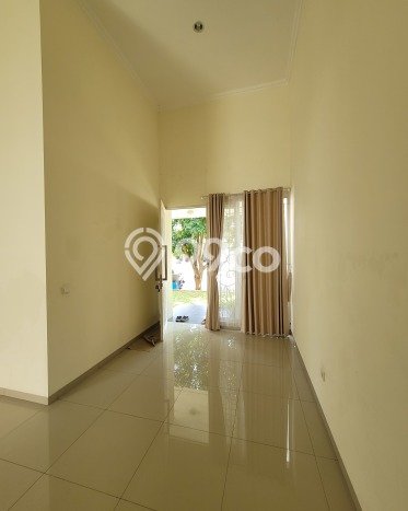 Jual Rumah Mewah Elegan Dengan View Eksklusif di Graha Padma, Semarang Jual Rumah Mewah Elegan Dengan View Eksklusif di Graha Padma, Semarang