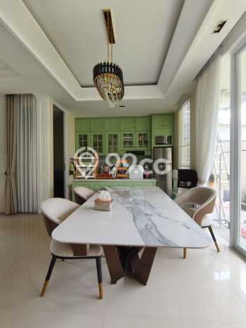 Ready to Use! Luxury House LT 180m2 Desain Modern di Citragrand Ready to Use! Luxury House LT 180m2 Desain Modern di Citragrand