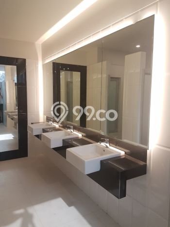 PROSPEK BAGUS! Hotel di , Luas 400m2m², Potensi ROI Tinggi PROSPEK BAGUS! Hotel di , Luas 400m2m², Potensi ROI Tinggi