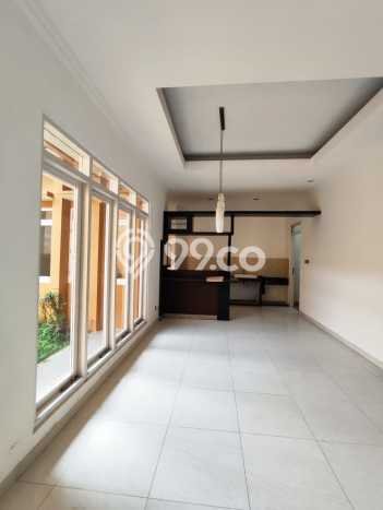 Rumah Eksklusif Dijual LT 250m2 di Tembalang, Semarang Rumah Eksklusif Dijual LT 250m2 di Tembalang, Semarang