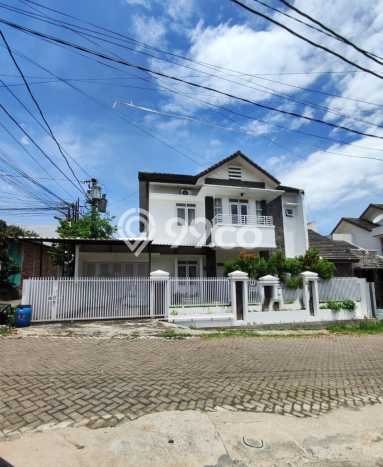 Rumah Eksklusif Dijual LT 250m2 di Tembalang, Semarang Rumah Eksklusif Dijual LT 250m2 di Tembalang, Semarang