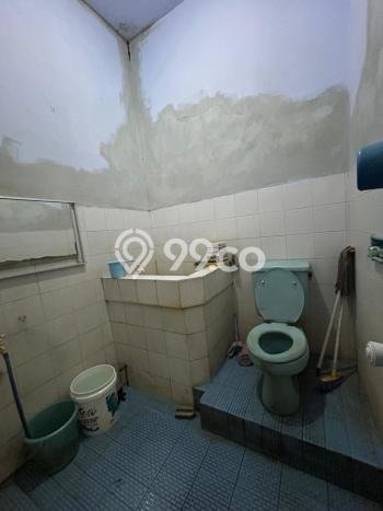 Rumah Nyaman 2 KT LB 100m2 Kondisi Bagus di Tanah Mas Rumah Nyaman 2 KT LB 100m2 Kondisi Bagus di Tanah Mas