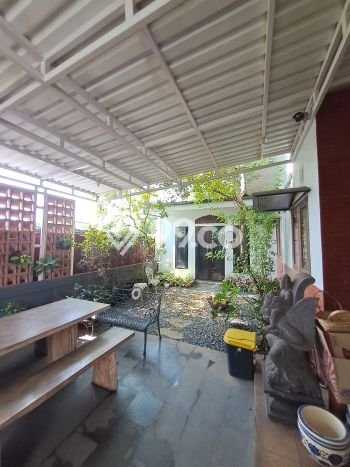 Siap Huni Hunian Elit 4 Kamar di Jagakarsa Dekat ke Mana Saja Siap Huni Hunian Elit 4 Kamar di Jagakarsa Dekat ke Mana Saja