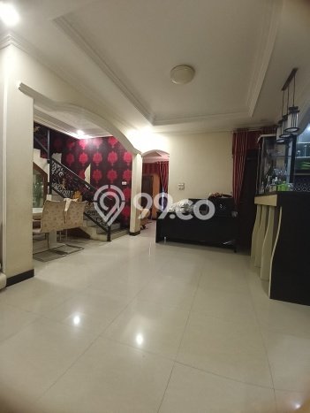 Ready to Use! Luxury House LT 171m2 Desain Modern di Pondok Kelapa Ready to Use! Luxury House LT 171m2 Desain Modern di Pondok Kelapa
