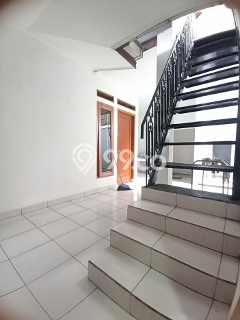 Rumah Luxury Modern Siap Huni di Taman Galaxy Bekasi Rumah Luxury Modern Siap Huni di Taman Galaxy Bekasi
