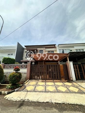 For Sale! Premium House LT 200m2 Desain Elegan di Jatibening For Sale! Premium House LT 200m2 Desain Elegan di Jatibening