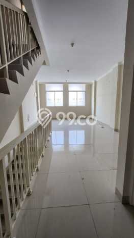 FOR RENT! Ruko di Taman Galaxy Cocok untuk Bisnis 113m2 FOR RENT! Ruko di Taman Galaxy Cocok untuk Bisnis 113m2