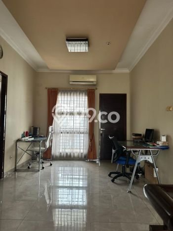 For Sale! Premium House LT 200m2 Desain Elegan di Jatibening For Sale! Premium House LT 200m2 Desain Elegan di Jatibening