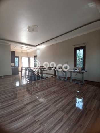 For Sale! Luxury House LT 584m2 Desain Elegan di Jati Asih For Sale! Luxury House LT 584m2 Desain Elegan di Jati Asih