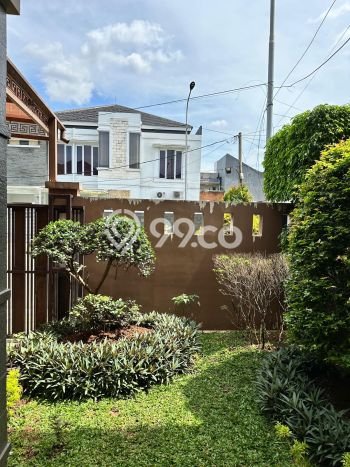 For Sale! Premium House LT 200m2 Desain Elegan di Jatibening For Sale! Premium House LT 200m2 Desain Elegan di Jatibening