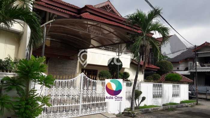 Dijual Cepat Rumah 5 KT 4 KM di Kelapa Gading, Jakarta Utara Dijual Cepat Rumah 5 KT 4 KM di Kelapa Gading, Jakarta Utara